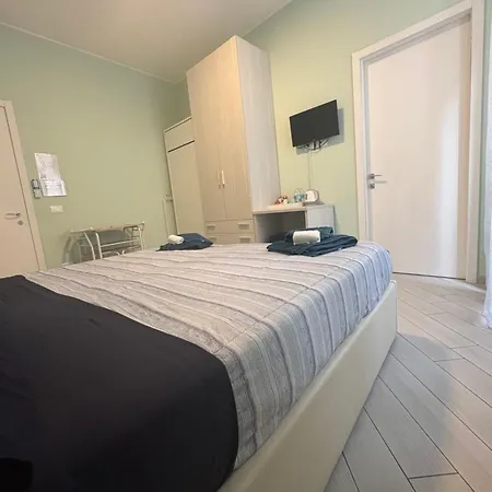 La Rosa Dei Venti Bed and Breakfast Αλάσιο