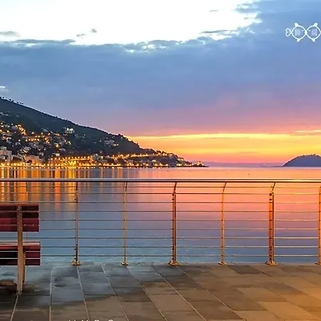 Nocleg ze śniadaniem La Rosa Dei Venti Alassio